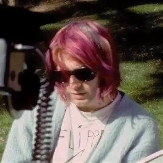 team_-kurtcobain