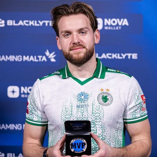Ywef FACEIT avatar