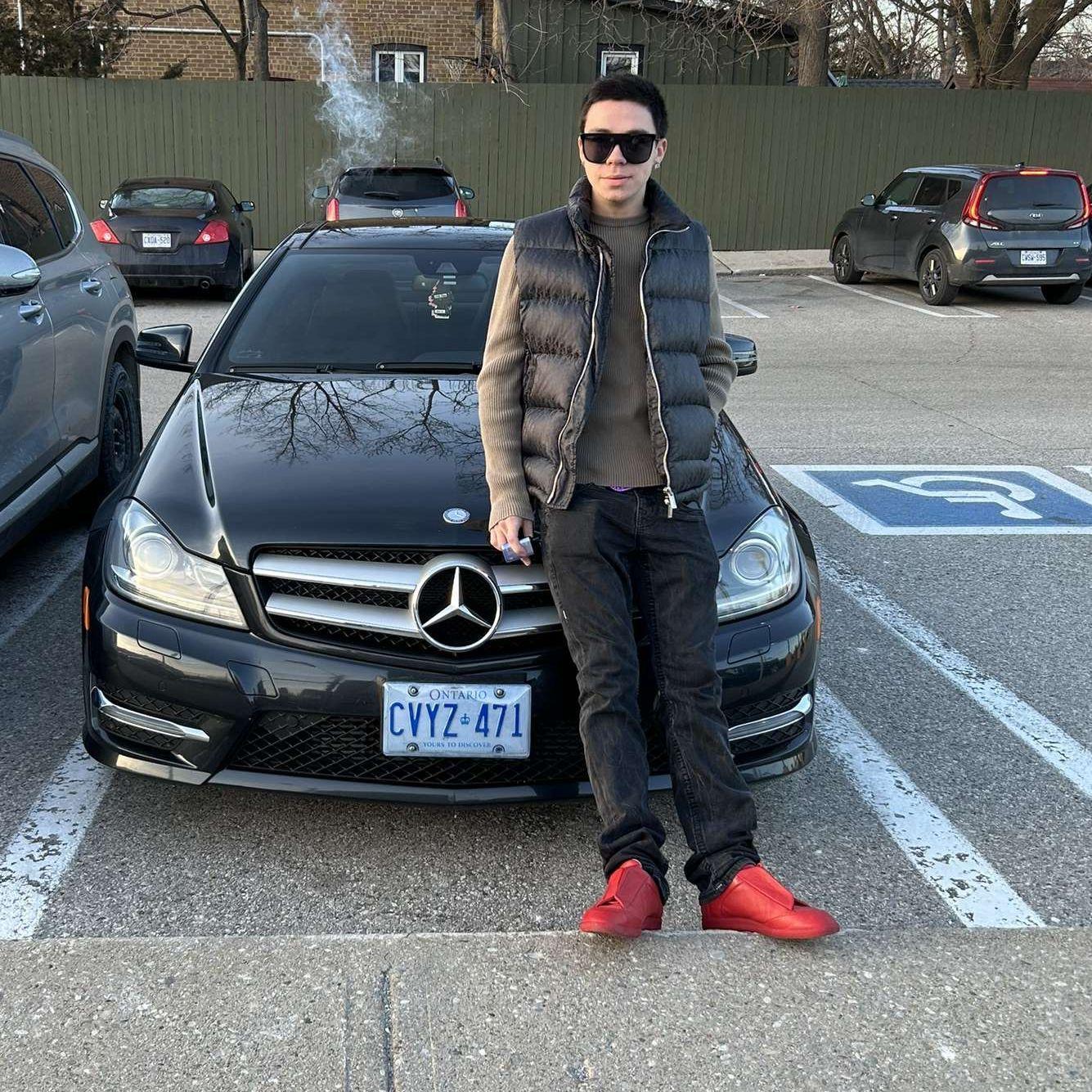 888prada888 avatar