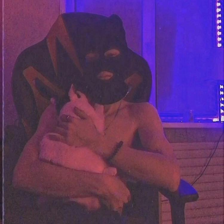 NIKIT0S