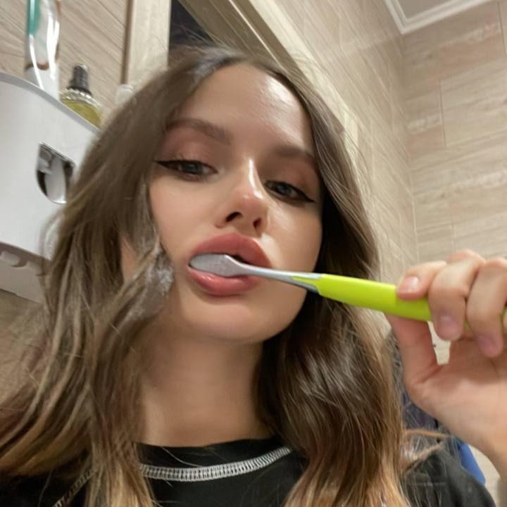alinashapito avatar