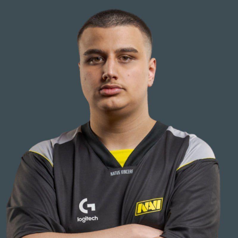 Xm0ree avatar