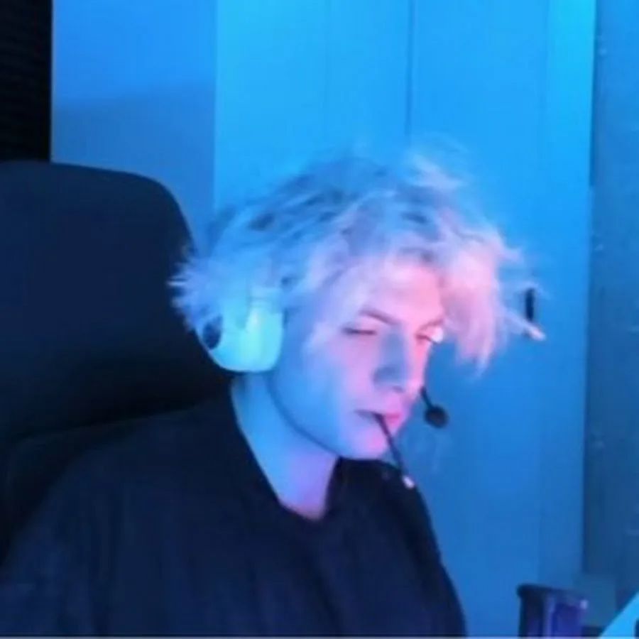 Ku3zya0_o