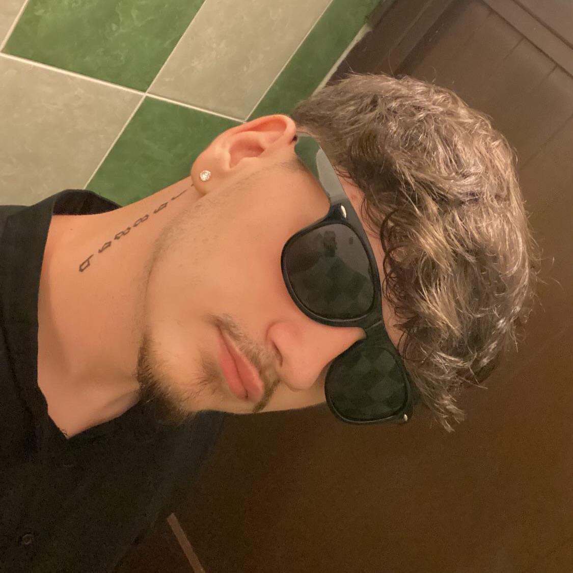 ArmaniTALENT avatar