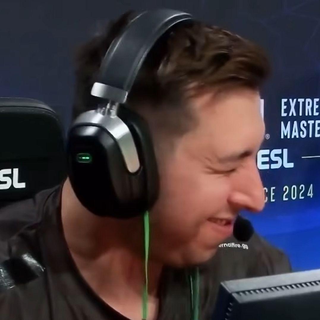 EK44N avatar