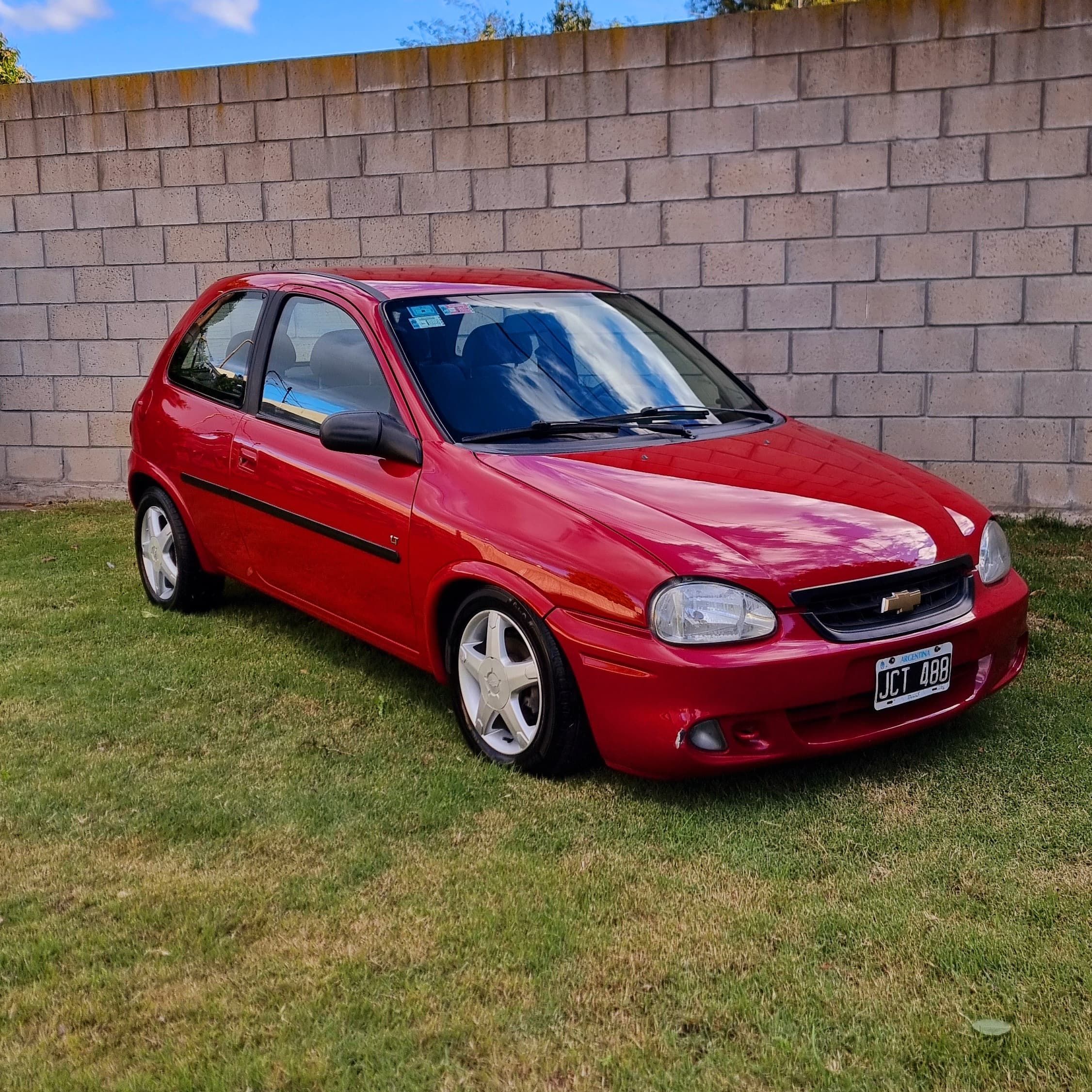 MAXZ08