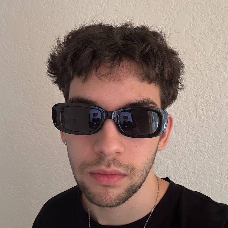 Intrizhkaa avatar