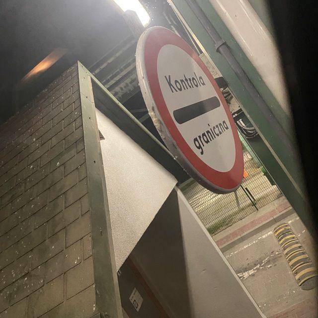 YaF0ReS1 avatar