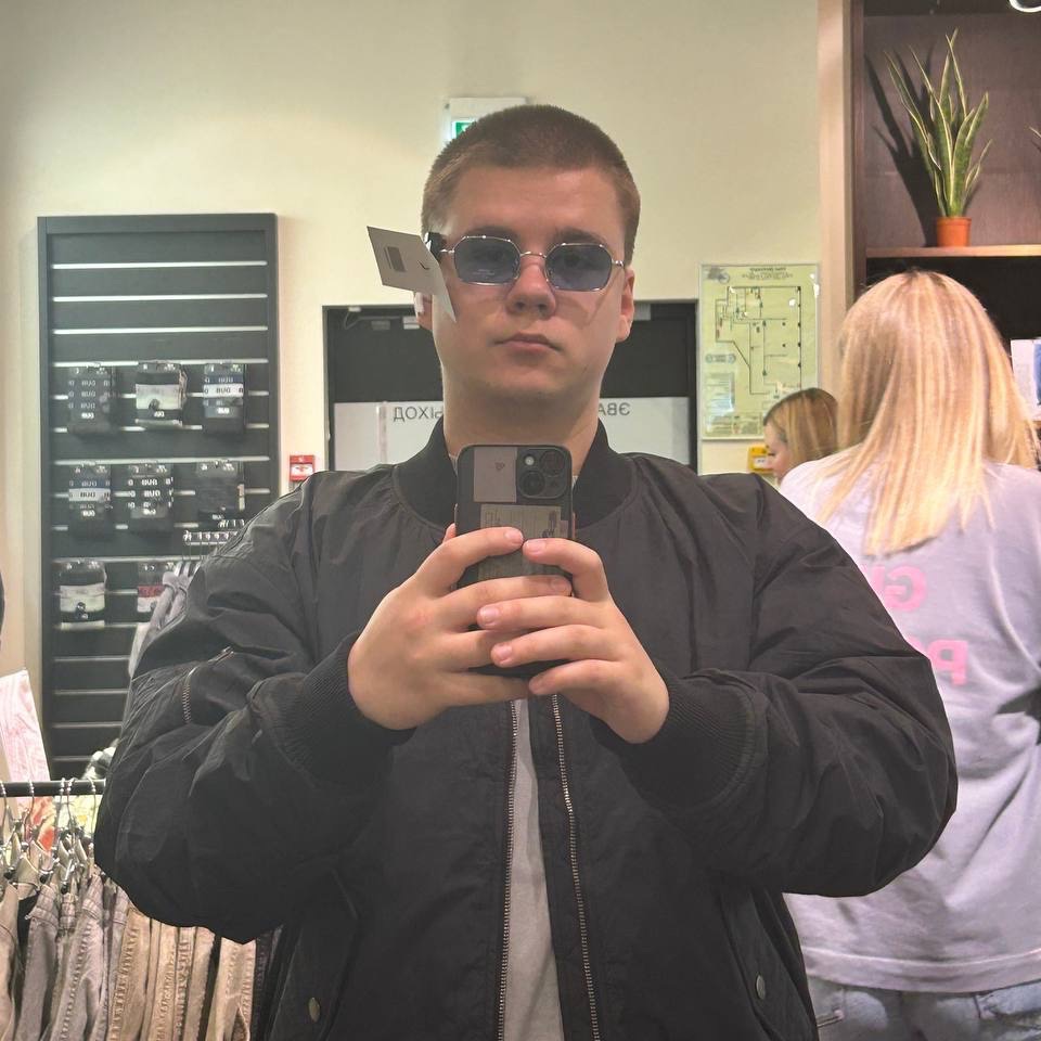 ADAM_BENDER