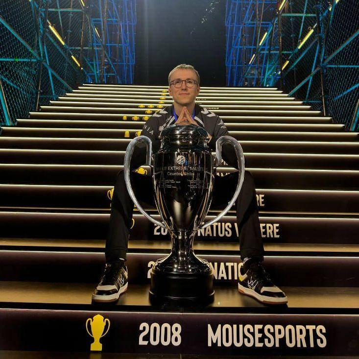 F4n_Ropz avatar