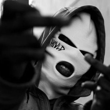 agaiNst