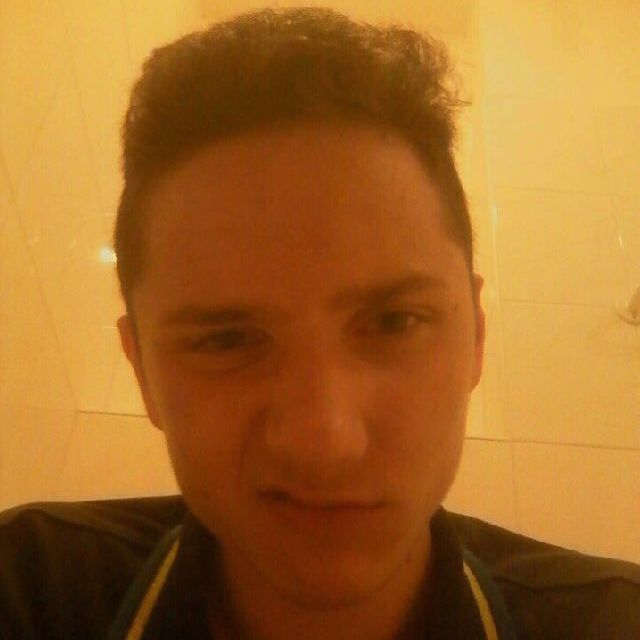 e6y-xoxJloB FACEIT avatar
