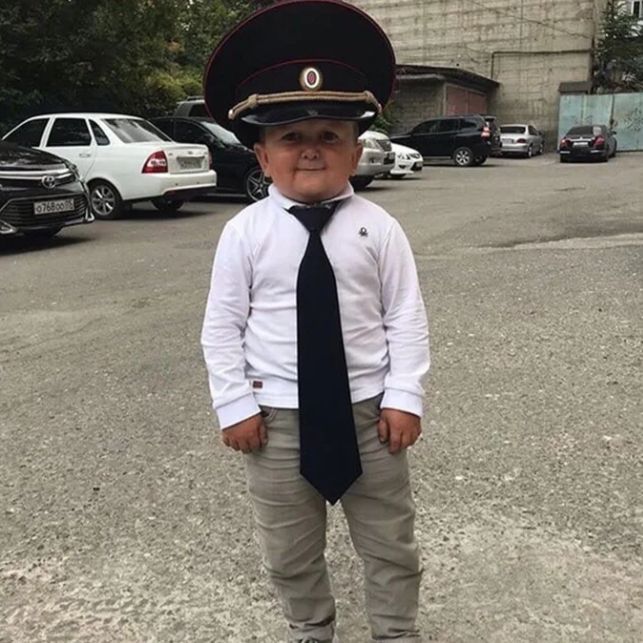 YA28