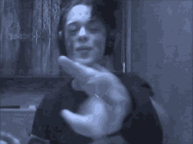 xRo1