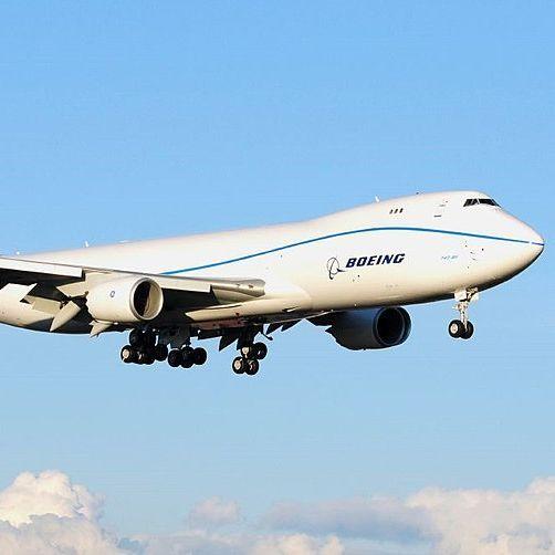 B0EING-747 avatar
