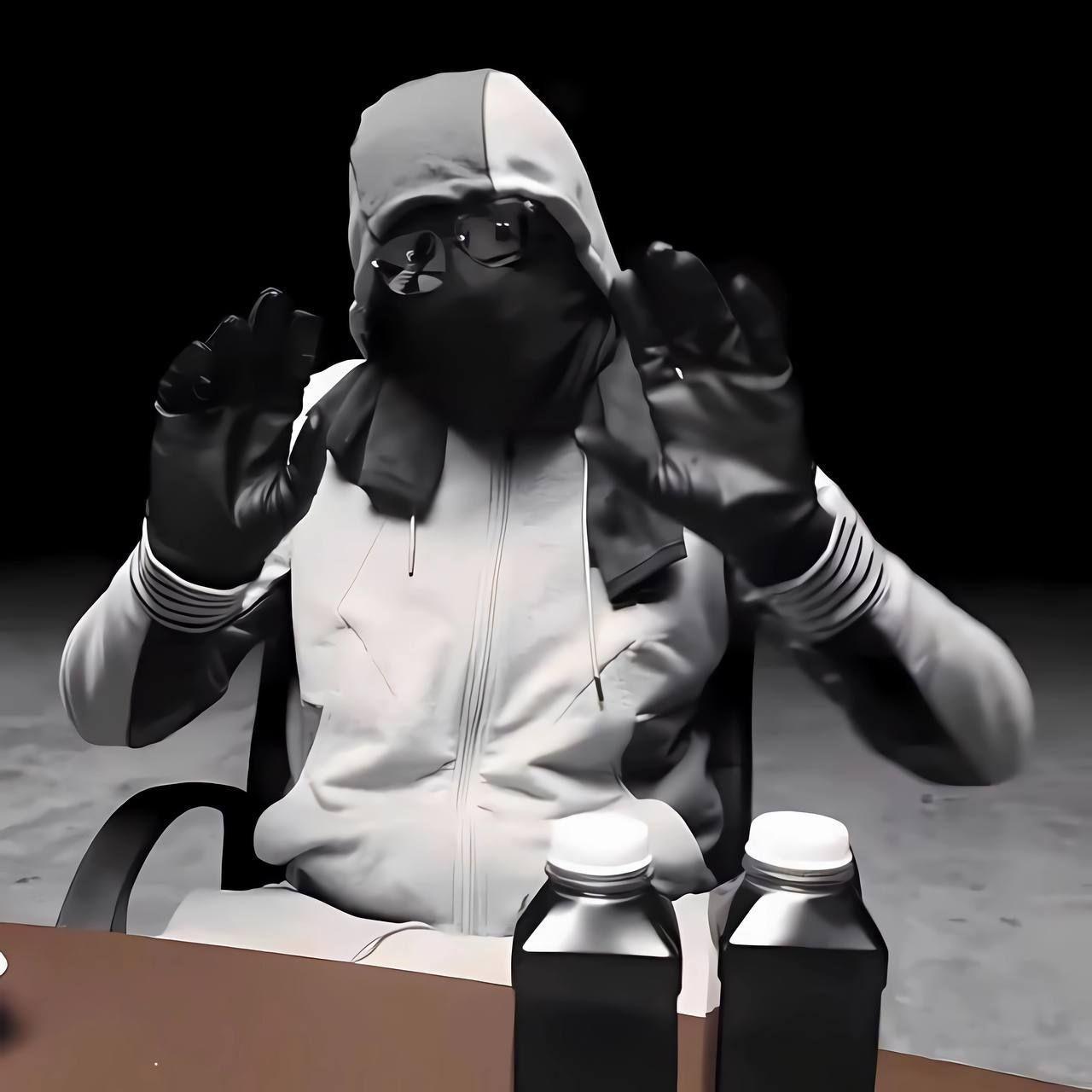 IZLO1 avatar