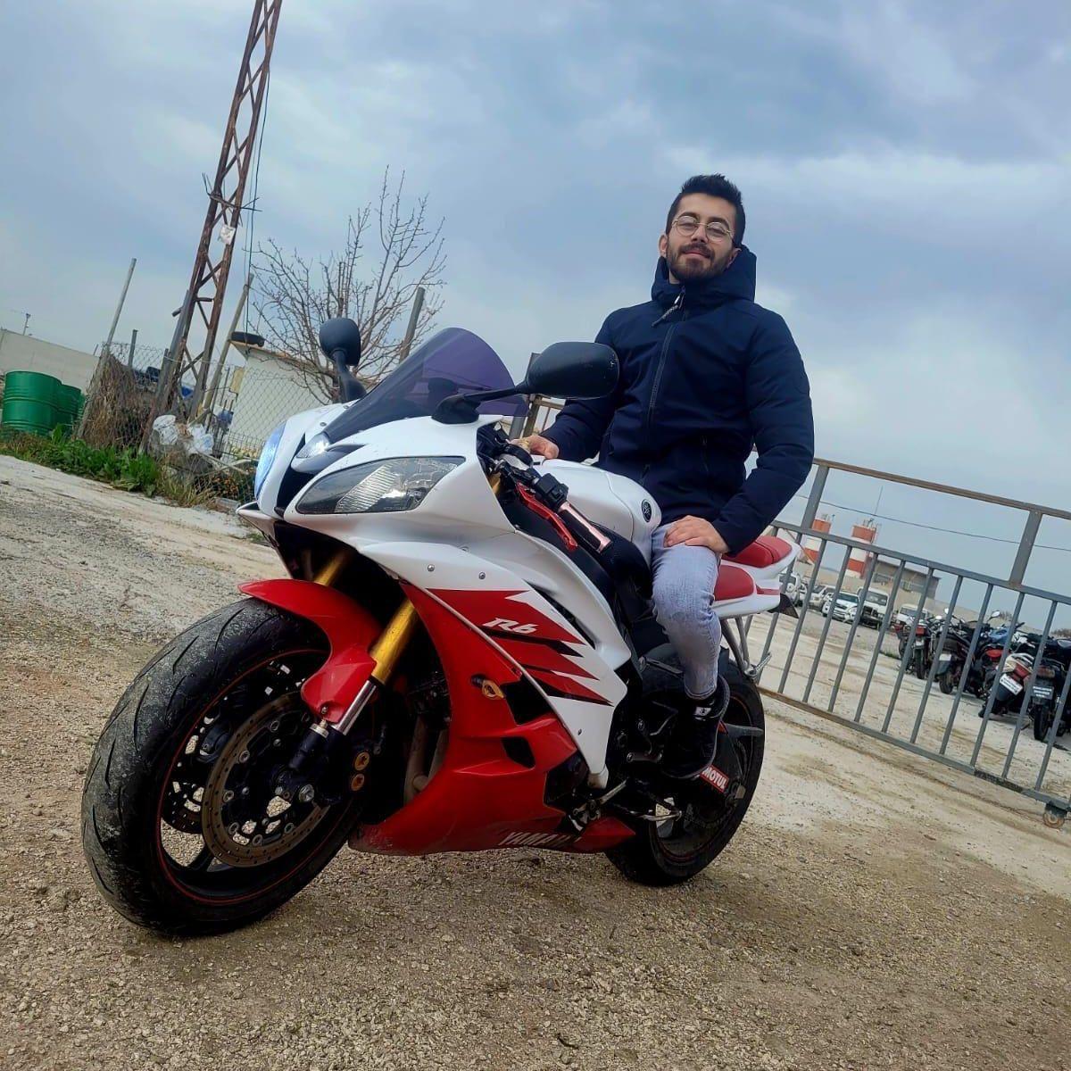 past0r- avatar