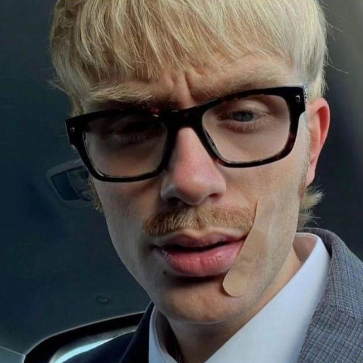 kalmietis avatar