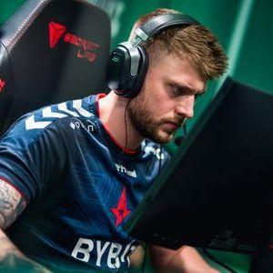 s1l3n7 avatar