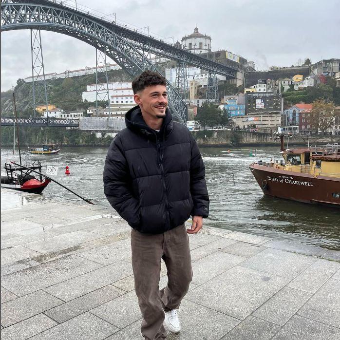 Poyw69 avatar