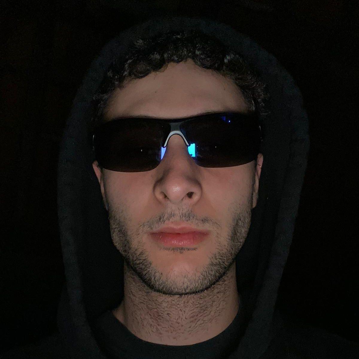 Almeidaf25 avatar