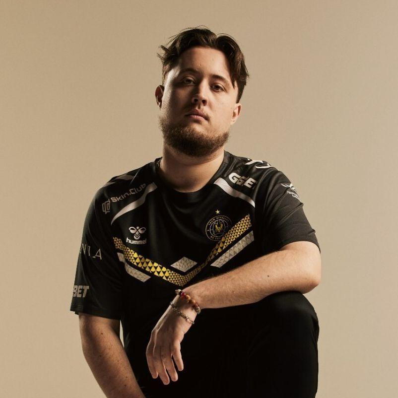 SmeLo7 avatar
