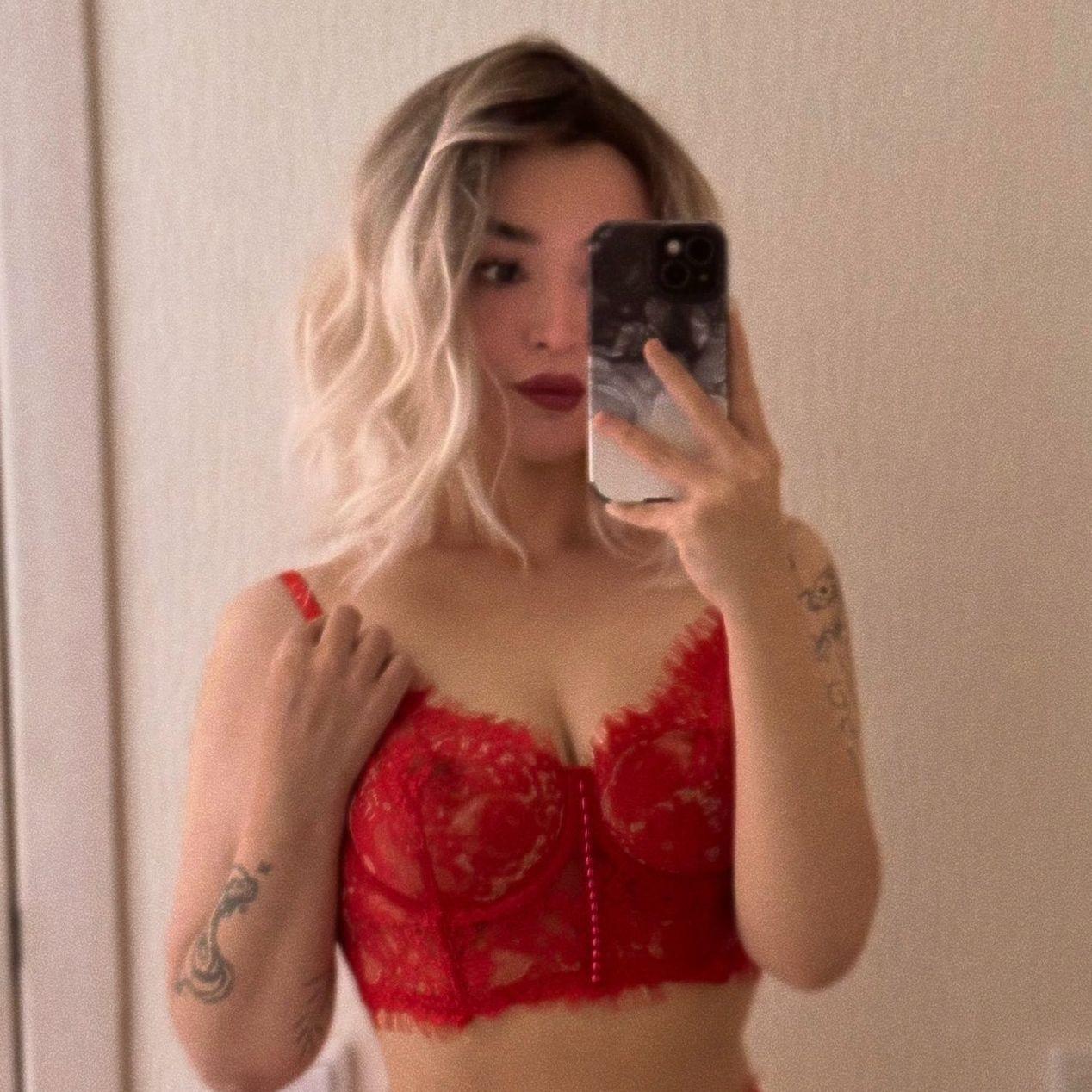 emeelia avatar