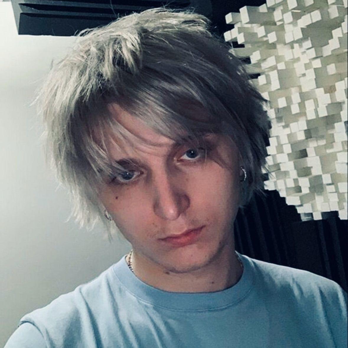 skwlkr666 avatar