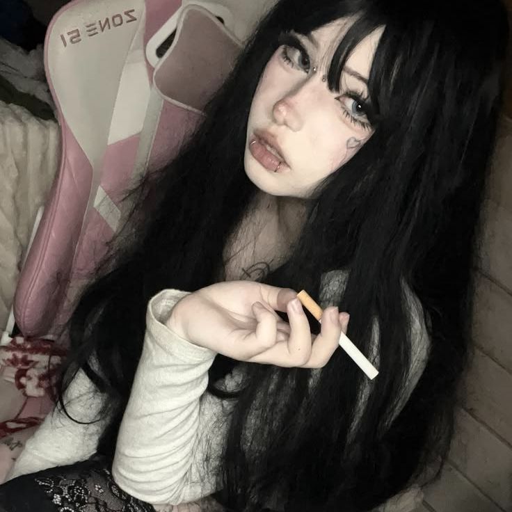 e-girl42