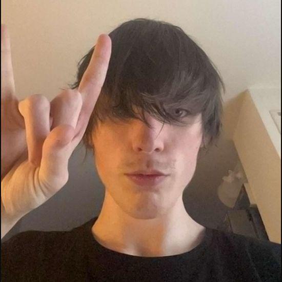 Axyo16