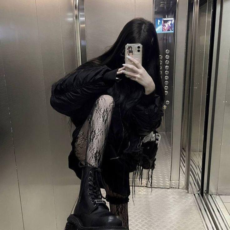 moIIy7 avatar