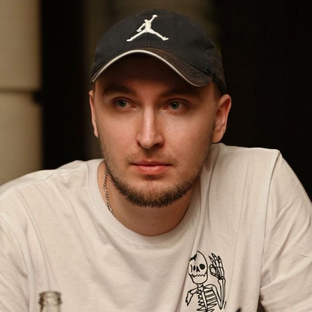 Oumay_Major avatar