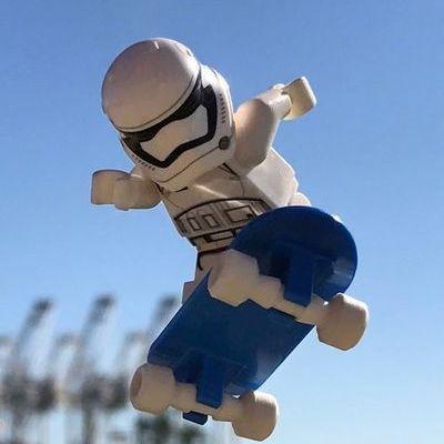 genial avatar