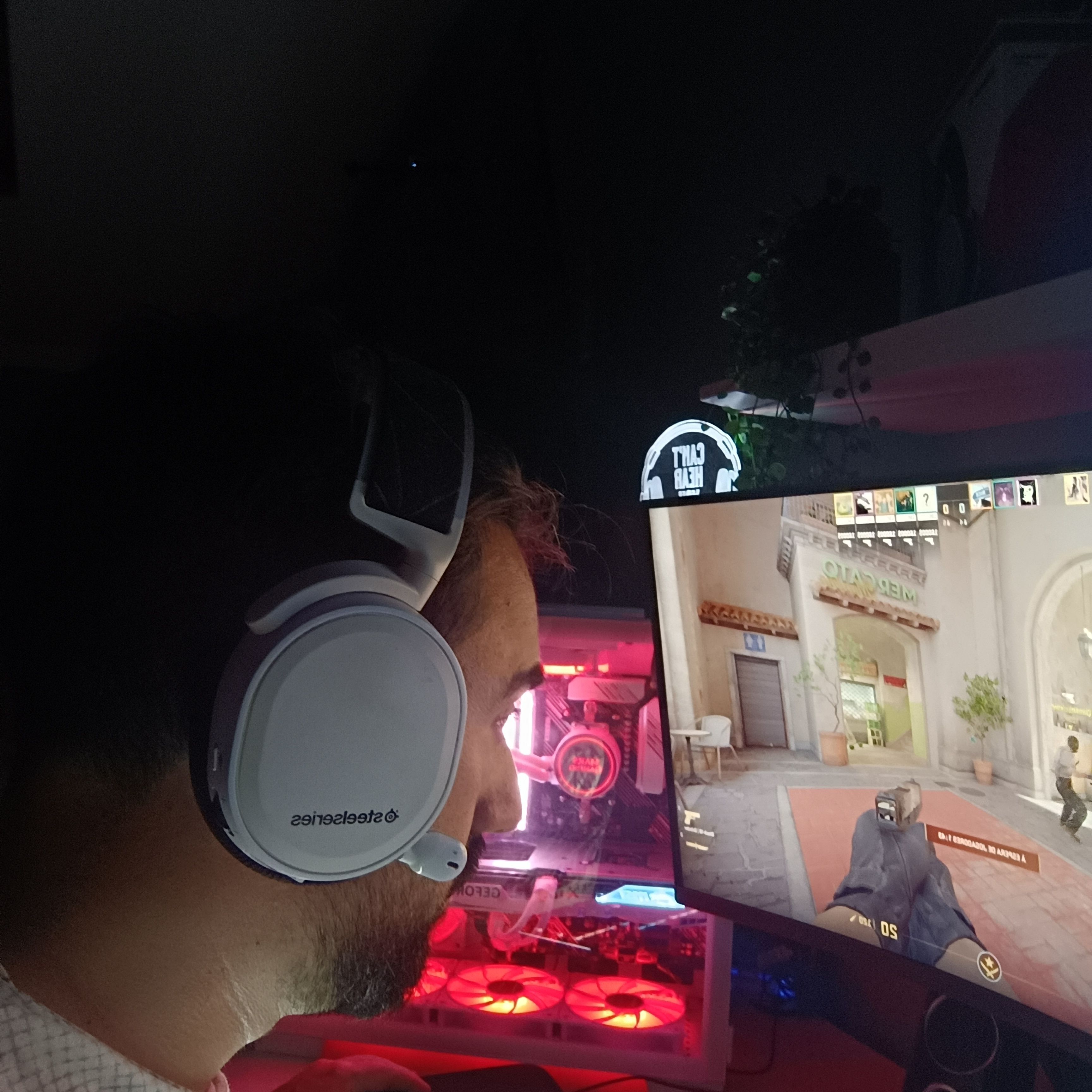 SWICHF1 avatar
