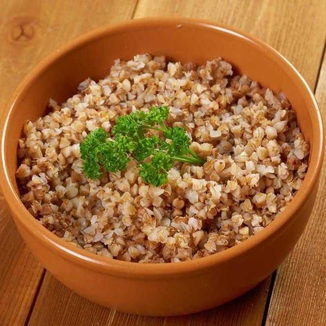 Гречка с мясом. Каша гречневая рассыпчатая. Гречка каша. Гречка 6 порций. Гречка каша.