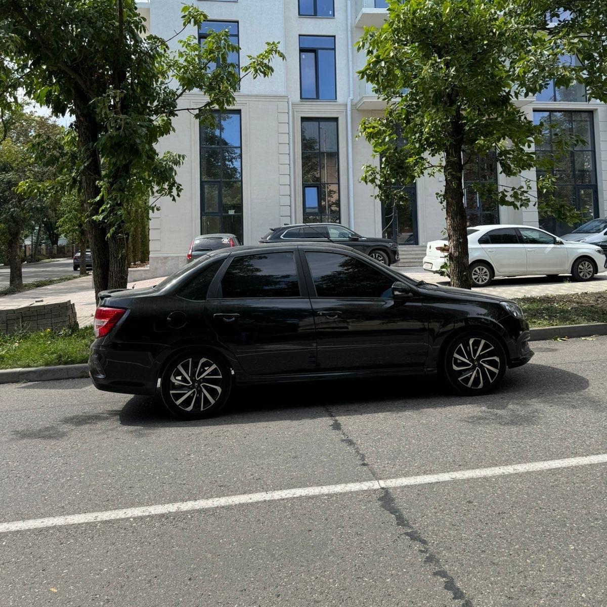 SladkiiSon avatar