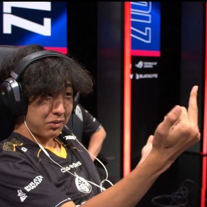 oioioioi FACEIT avatar