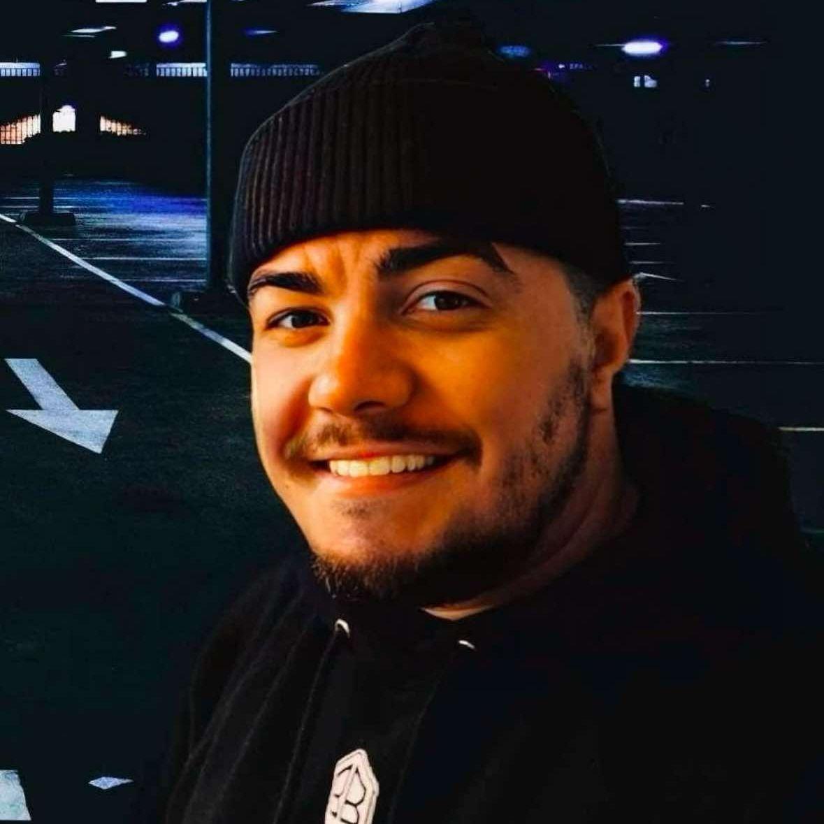 FaneH8 avatar