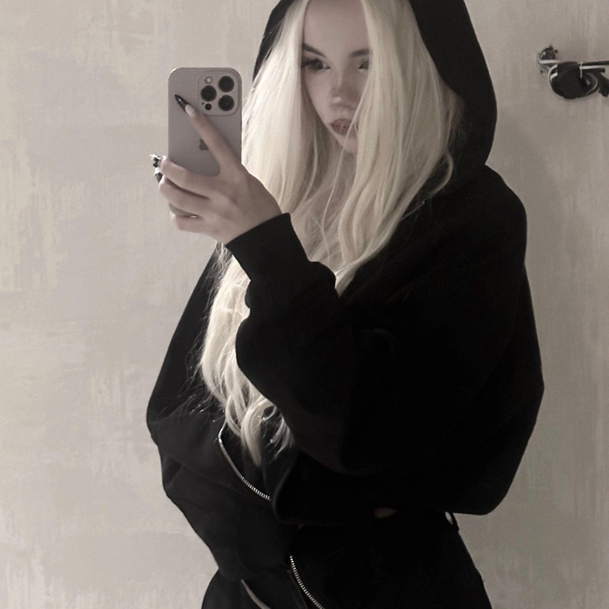 XXXNerdyXXX avatar
