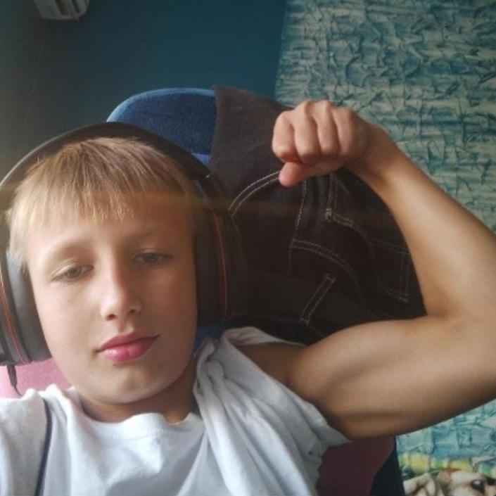 Andr3y27 avatar