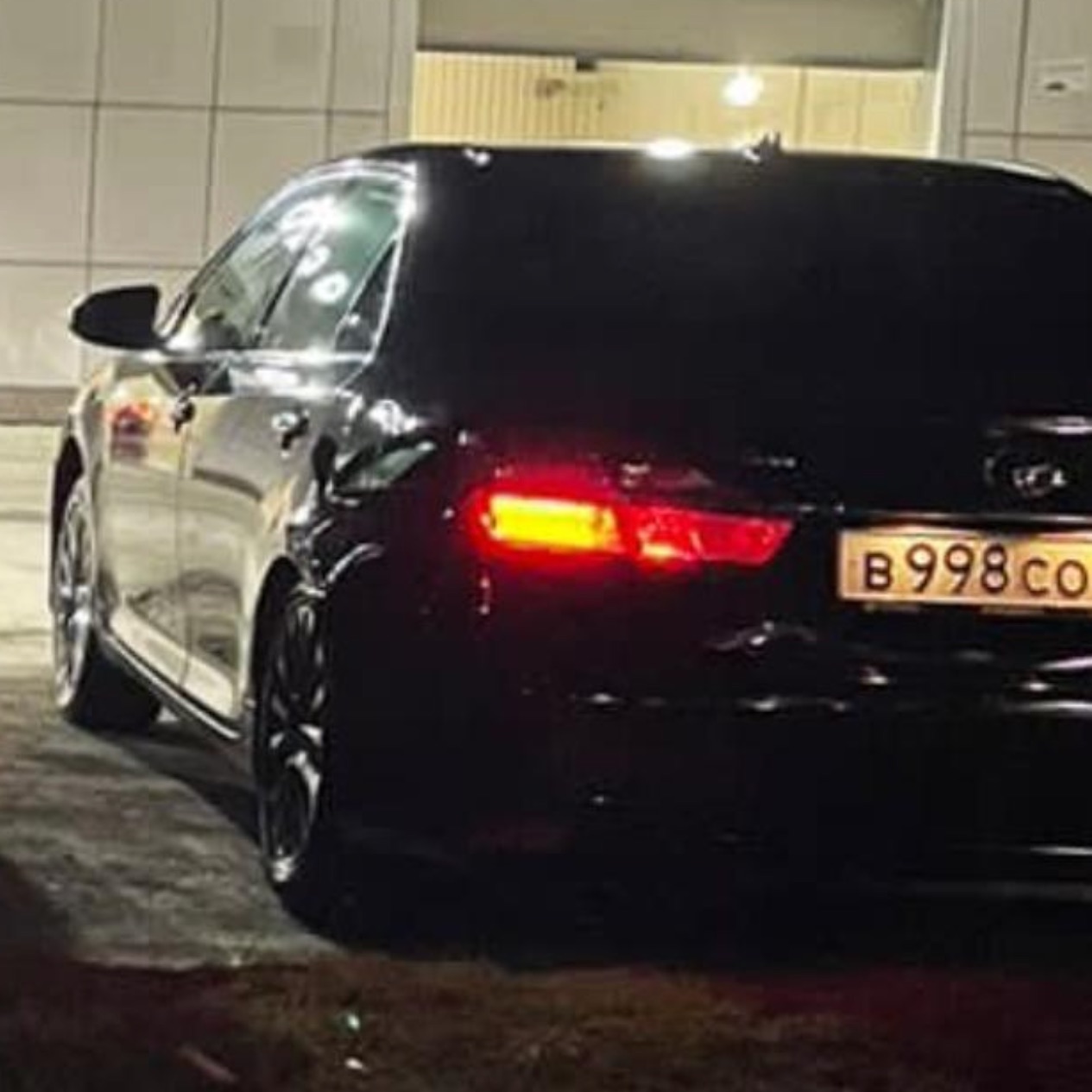 B998CO