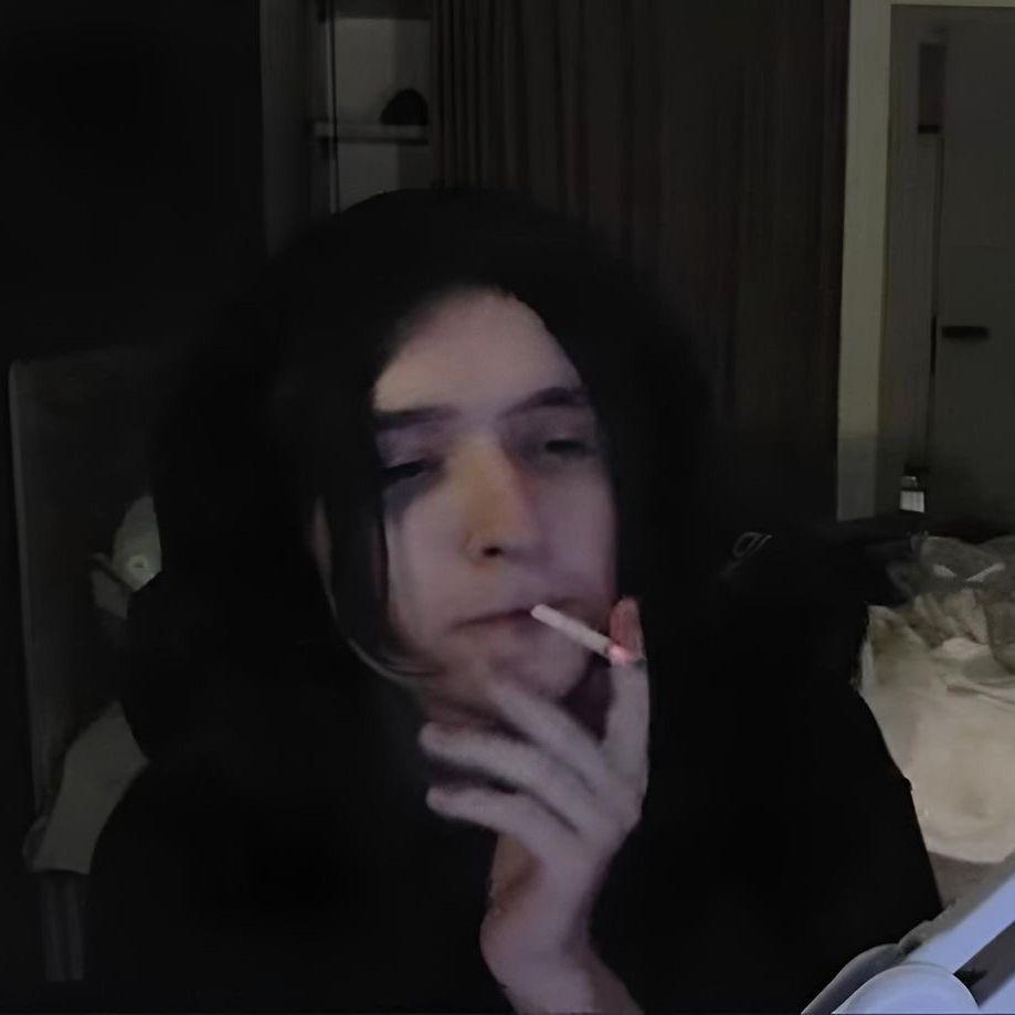 AKAWELLA avatar