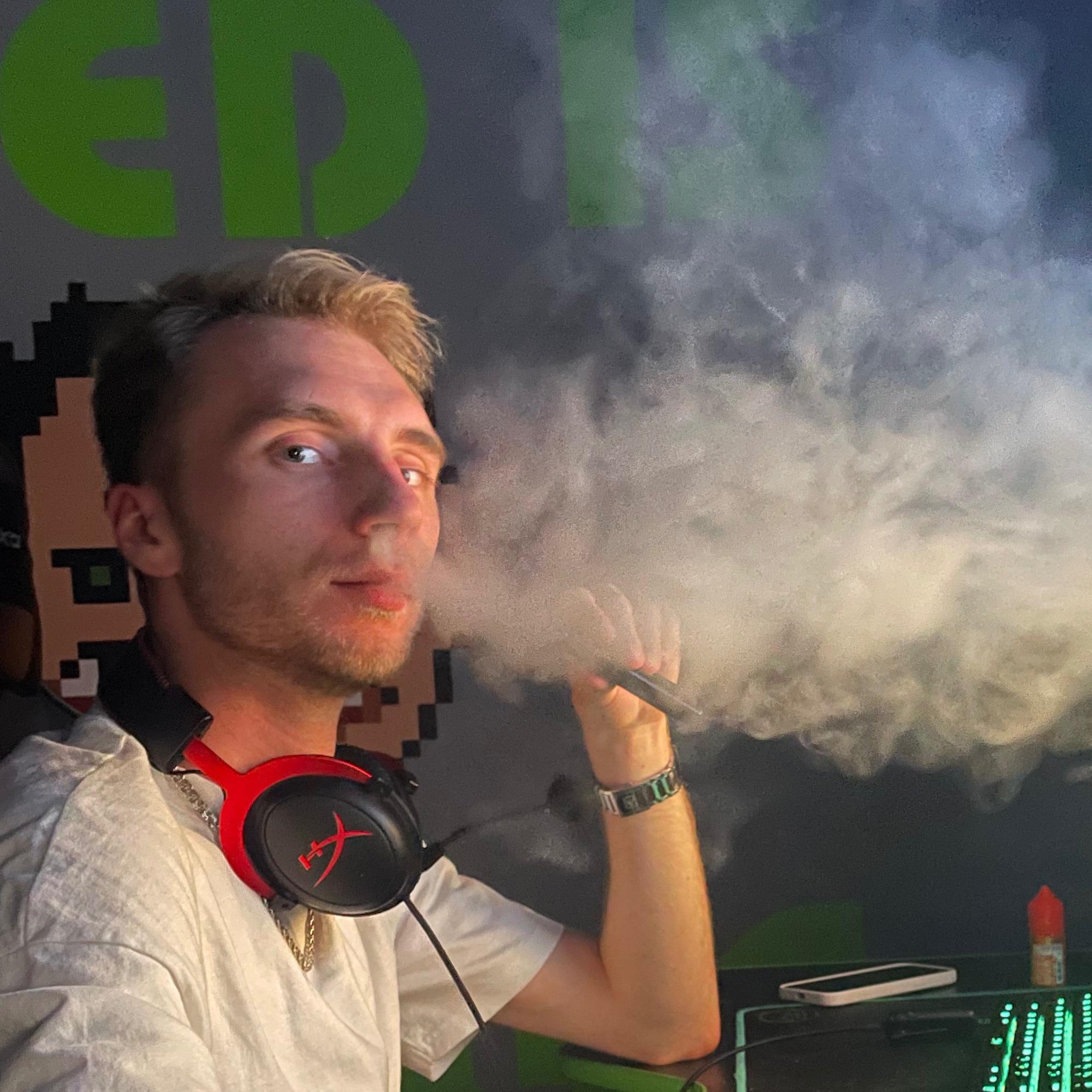 vDombr avatar