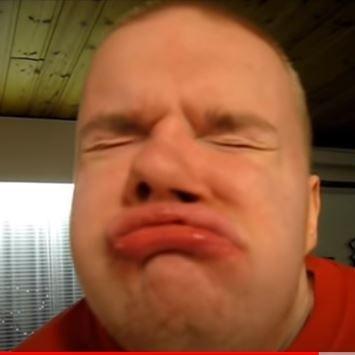 melanch0Iy avatar