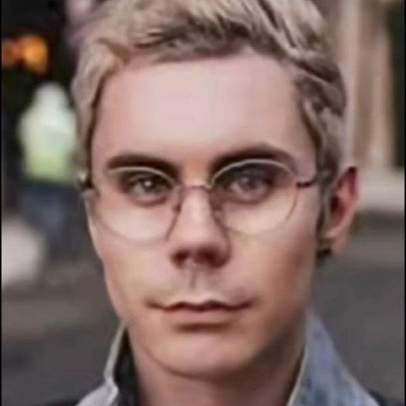 Rokz_1 avatar