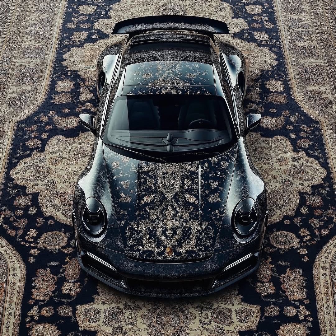 -PORSCHEPEEK