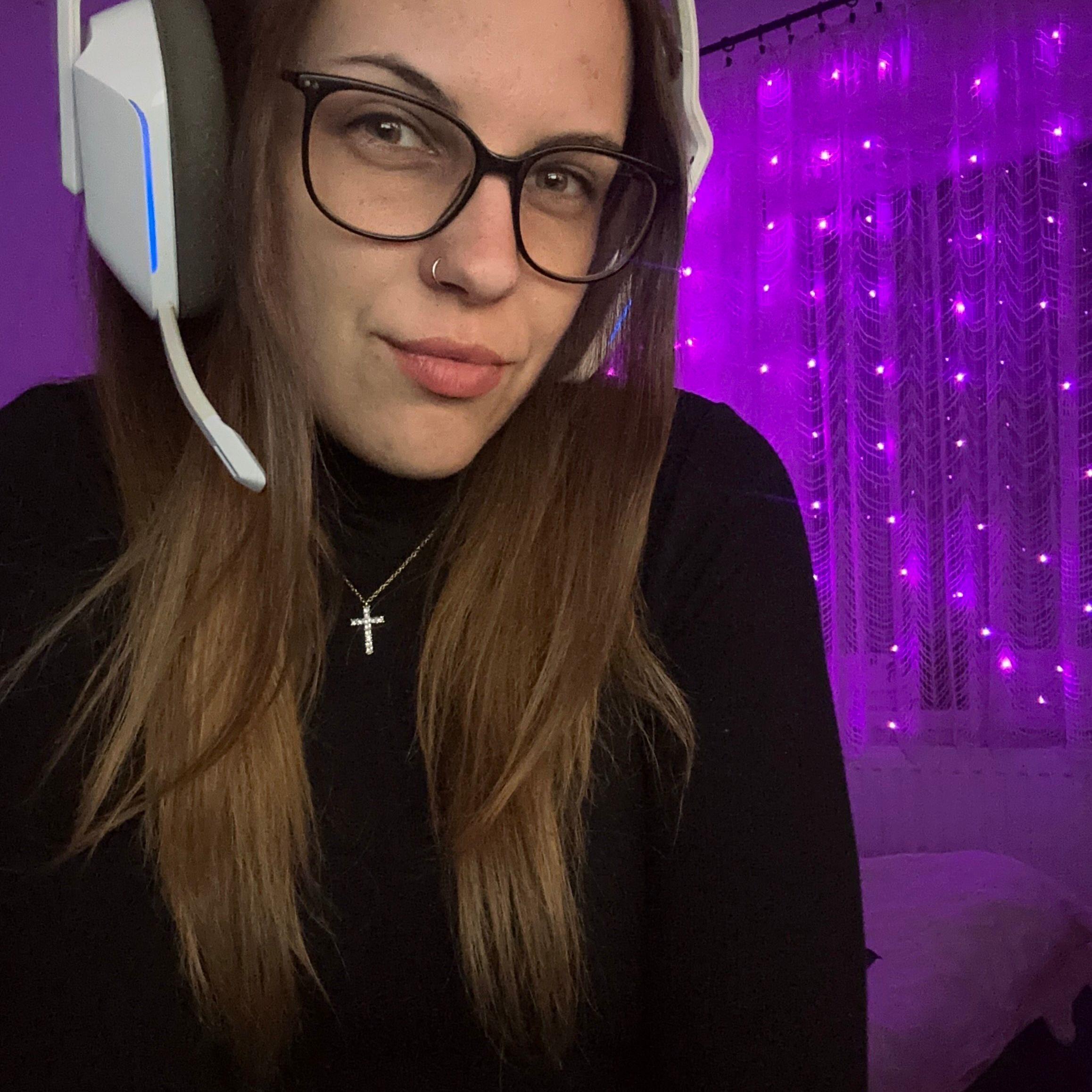 viktoriiaD