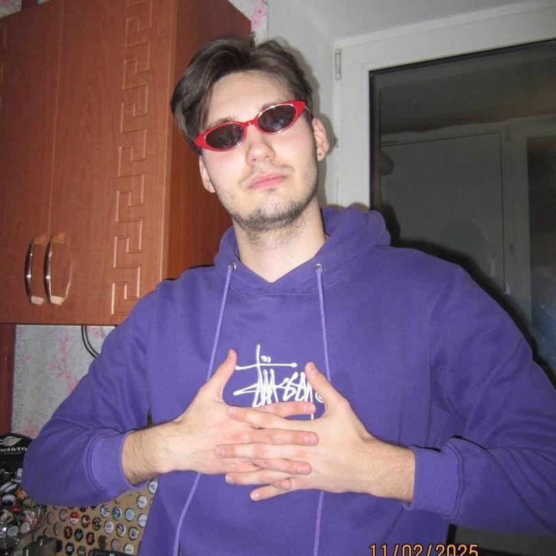 R3pt1lo1d avatar