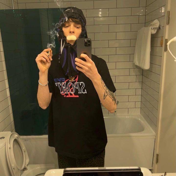 SHOLDERB0SSU avatar