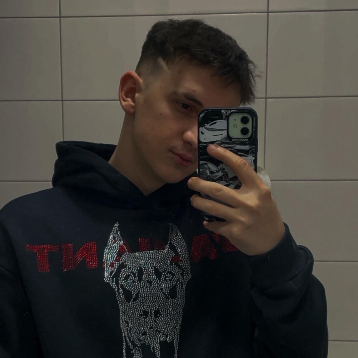 Robique6 avatar